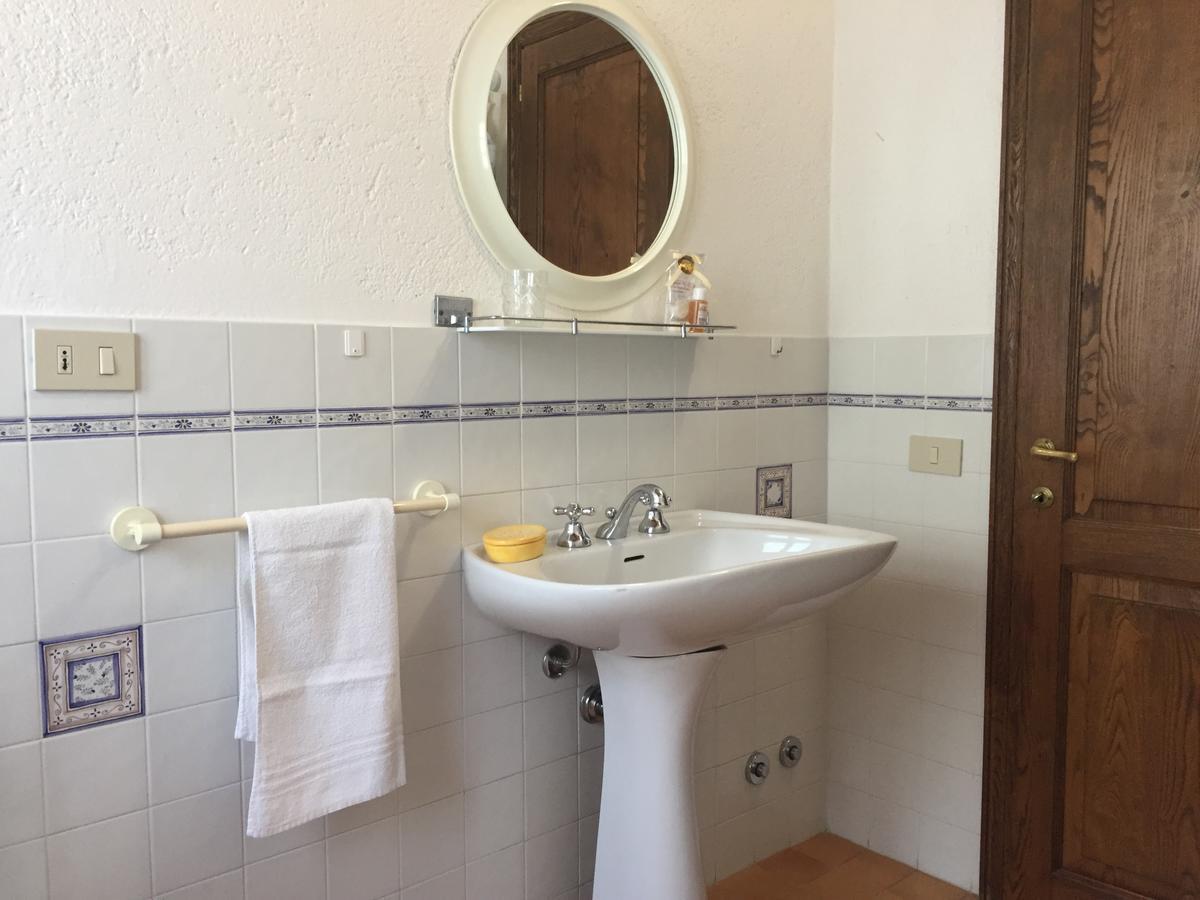 Agriturismo Gioie Di Campagna 파브리아노 외부 사진